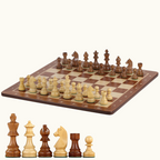 Schackset i trä med bräde i paduk & lönn – No. 5 & 6