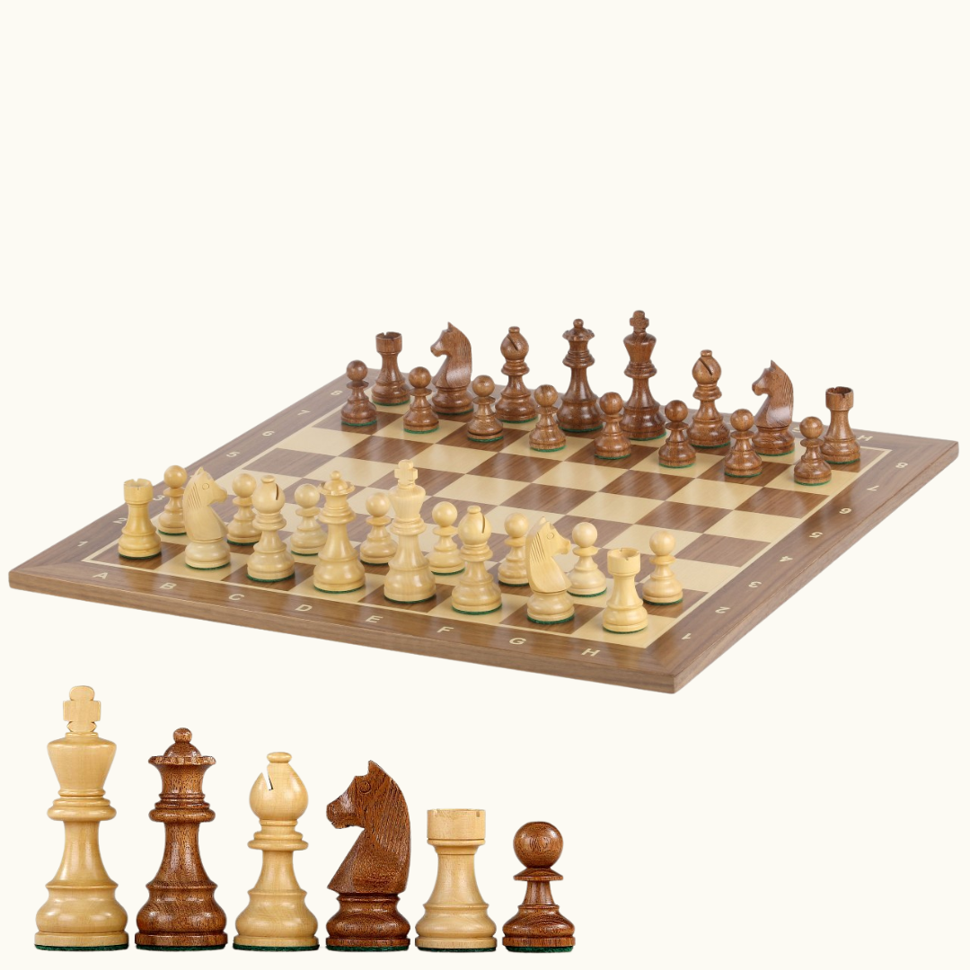 Schackset i trä med valnötsbräde – No. 5 & 6