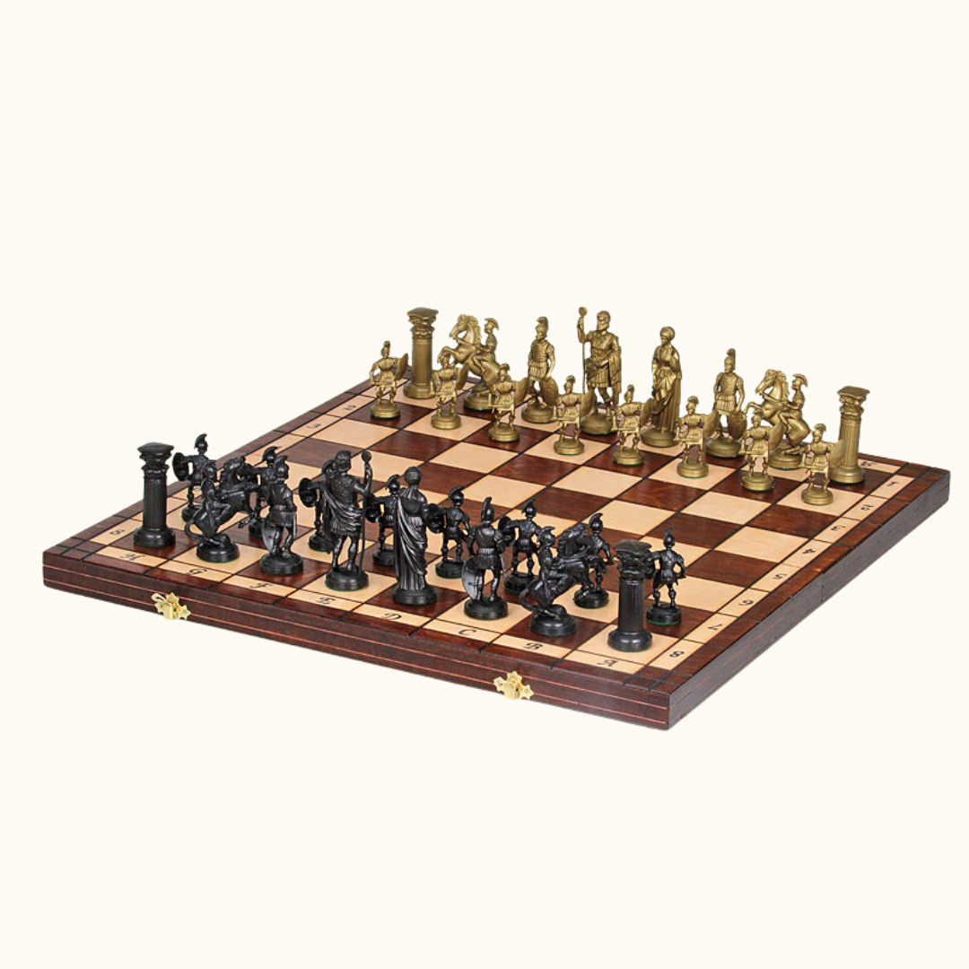 Hopfällbart schackset med viktade pjäser – Spartan – 50 cm