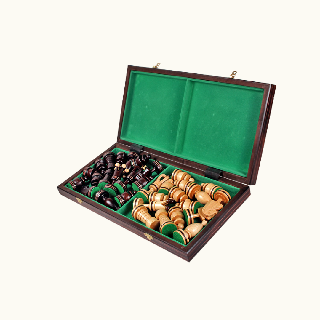 Hopfällbart schackset med mässingsinlägg – King’s – 50 cm